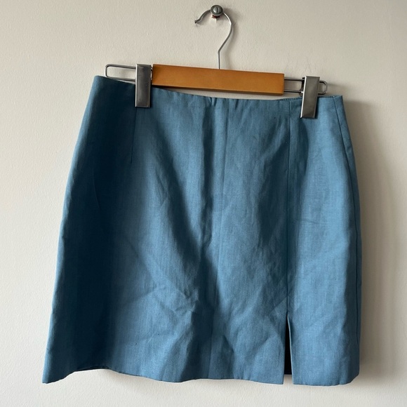 Carriere Blue Linen Mini Skirt - Picture 1 of 10
